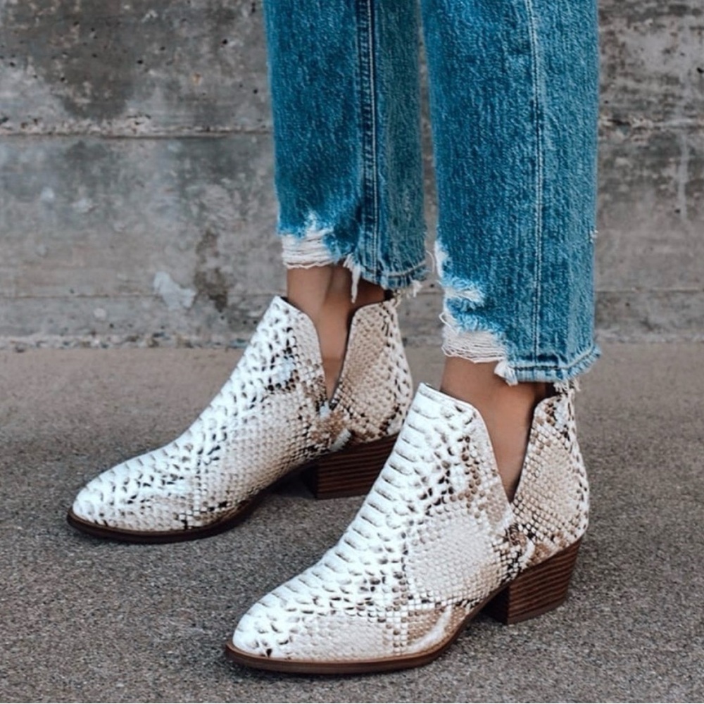 CL by Laundry snakeskin slip on booties with pointed toe (size 7 1/2)